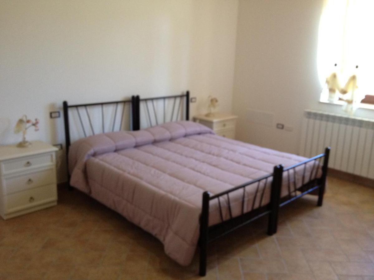 Villa La Collina Dei Ciliegi Camerino Zimmer foto